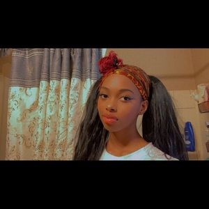 Meet your Posher, Danielle